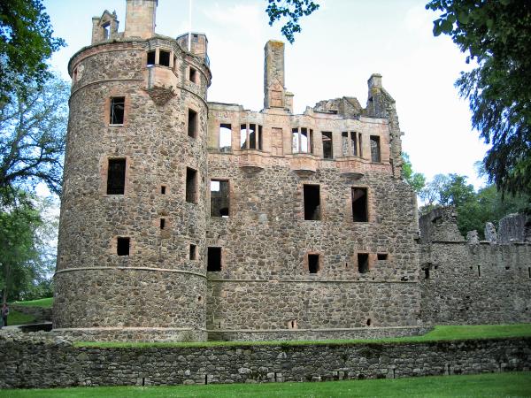 Huntly Castle Credit Dave Simpson