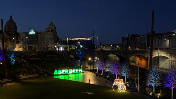 Aberdeen Inspired UTG Christmas in Aberdeen